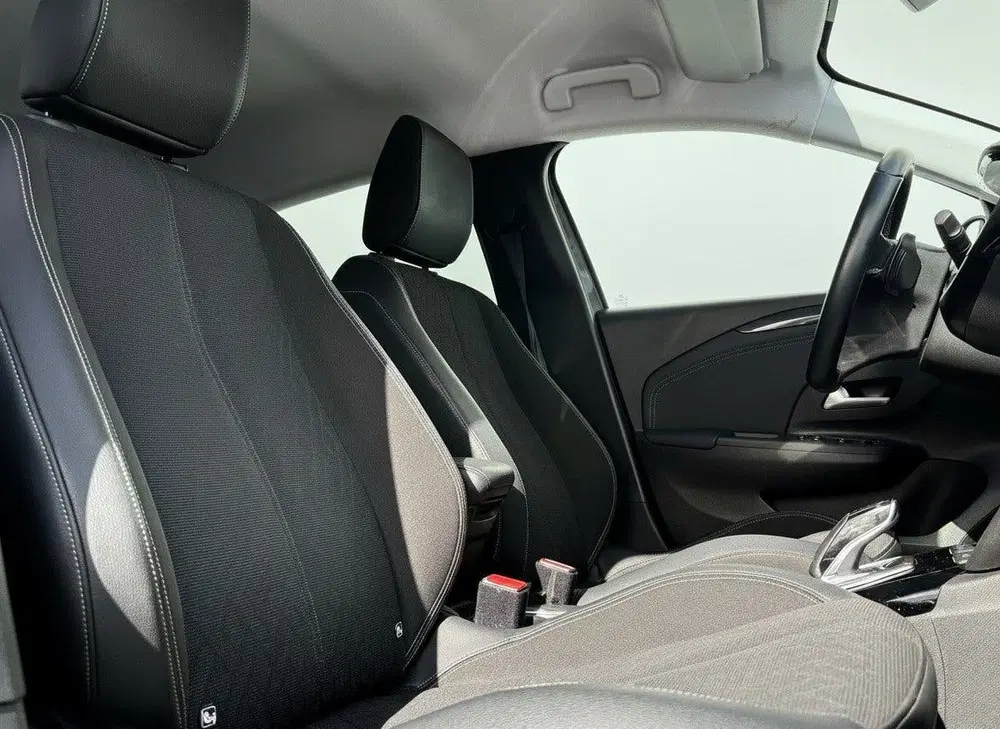 Opel Corsa 1.2 GS Line uit 2020, foto 10