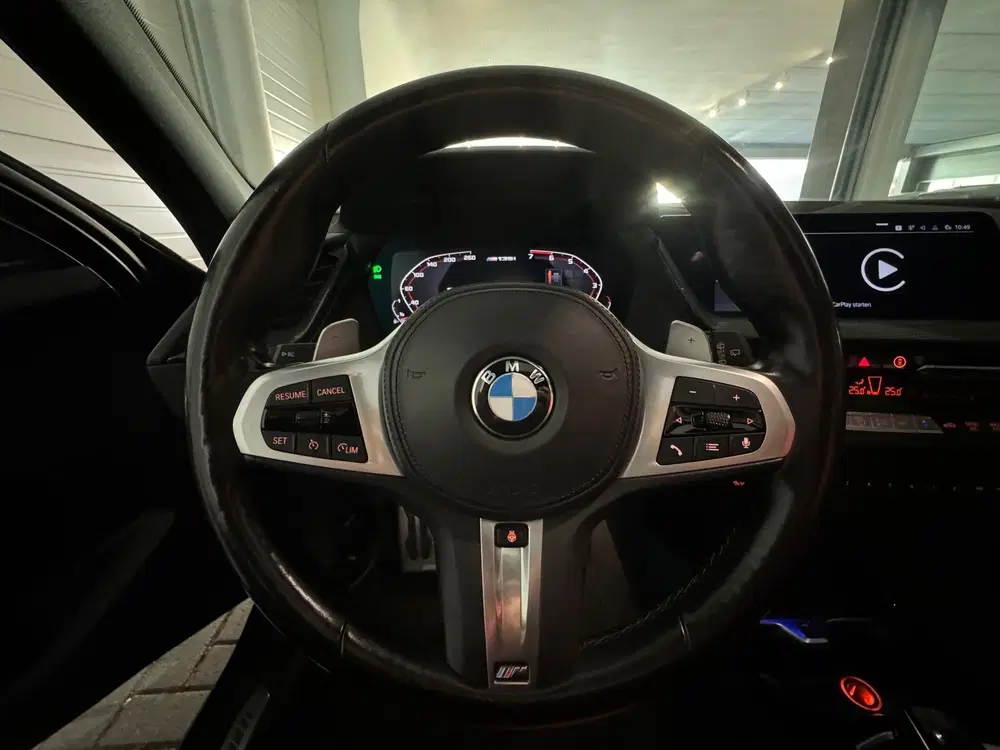 BMW 1-serie M135i xDrive Executive Pano uit 2021, foto 13