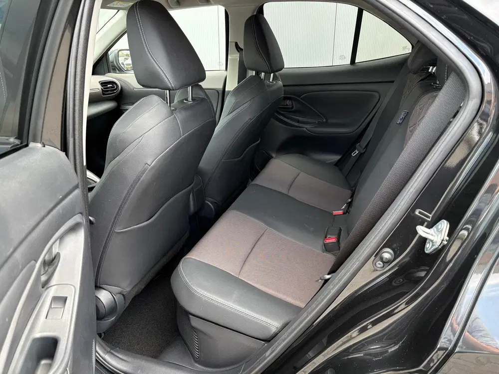 Toyota Yaris Cross 1.5 Hybrid Executive Navigatie uit 2022, foto 13