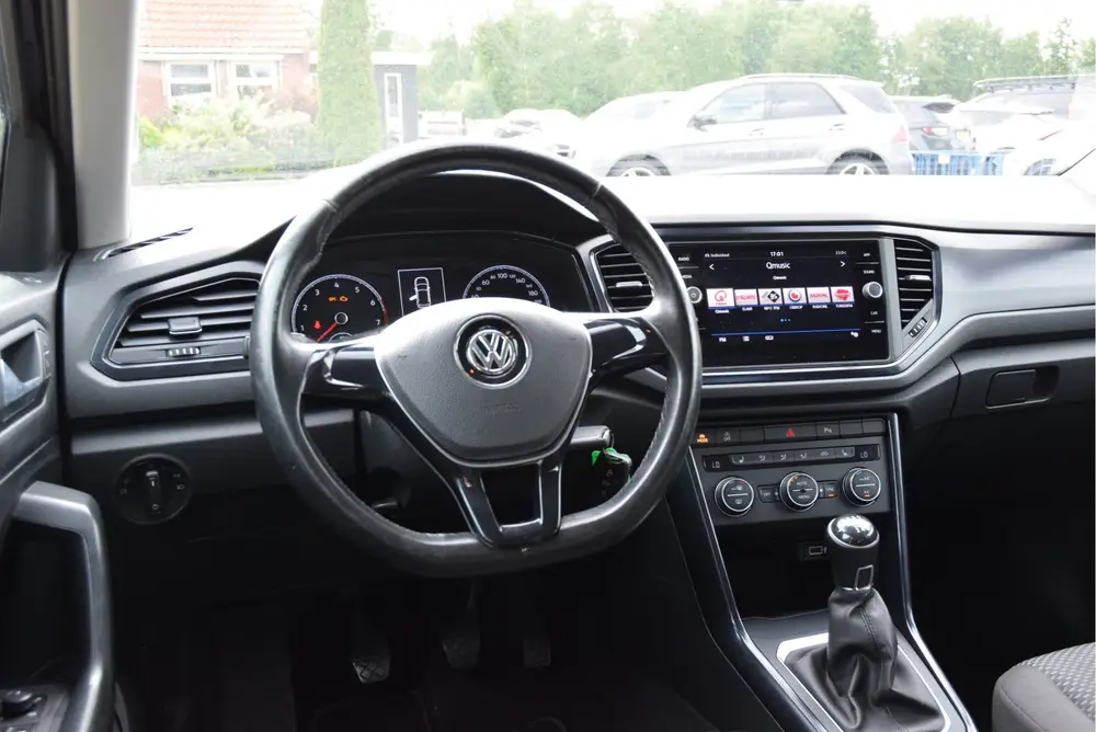 Volkswagen T-Roc 1.0 TSI Style (bj 2019) uit 2019, foto 6