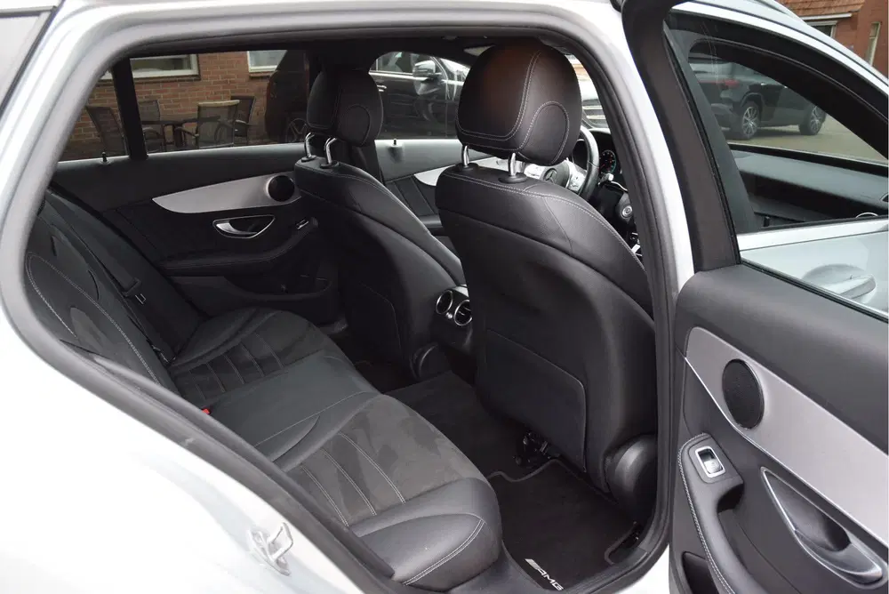 Mercedes-Benz C-Klasse 160 Business Solution AMG Limi uit 2020, foto 16