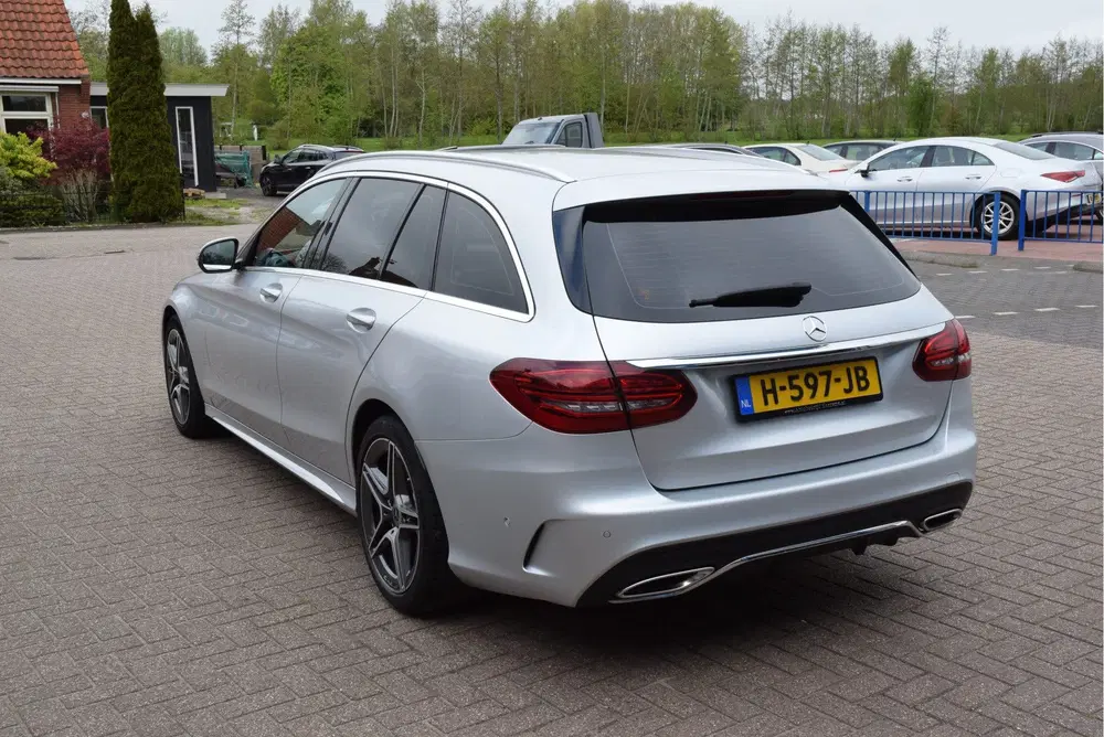 Mercedes-Benz C-Klasse 160 Business Solution AMG Limi uit 2020, foto 3