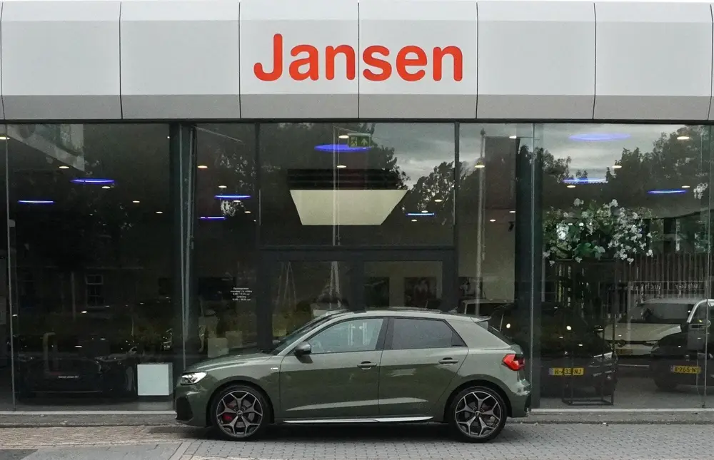 Audi A1 40 TFSI S Line edition one uit 2023