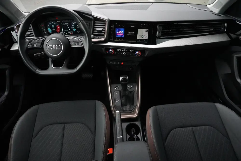 Audi A1 40 TFSI S Line edition one uit 2023, foto 12