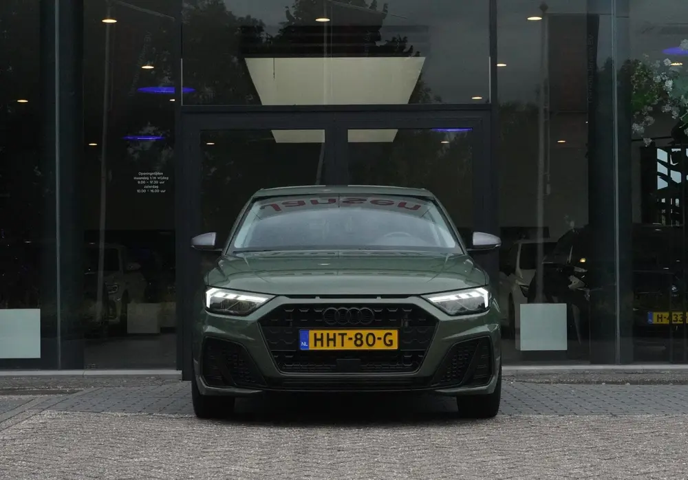 Audi A1 40 TFSI S Line edition one uit 2023, foto 3