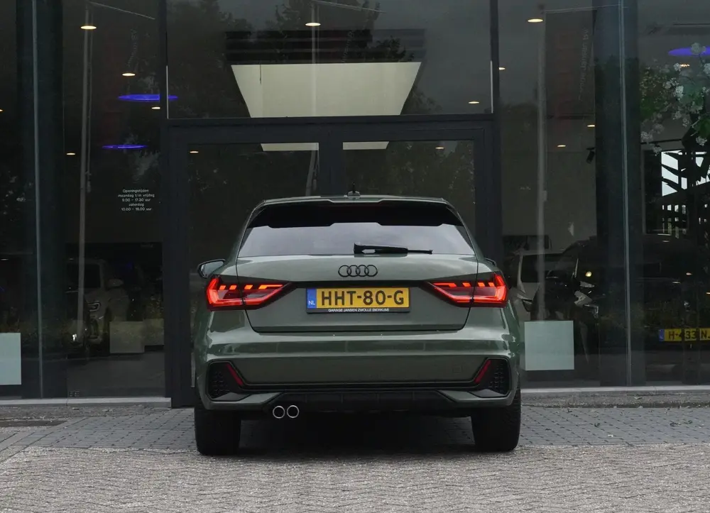 Audi A1 40 TFSI S Line edition one uit 2023, foto 4