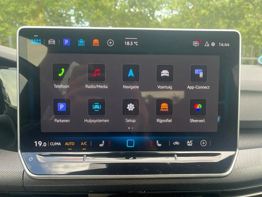 Volkswagen Golf Variant 1.5 TSI R-Line | Camera | Carplay | uit 2025, foto 13