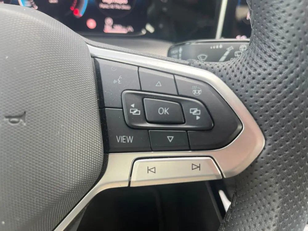 Volkswagen Golf Variant 1.5 TSI R-Line | Camera | Carplay | uit 2025, foto 17