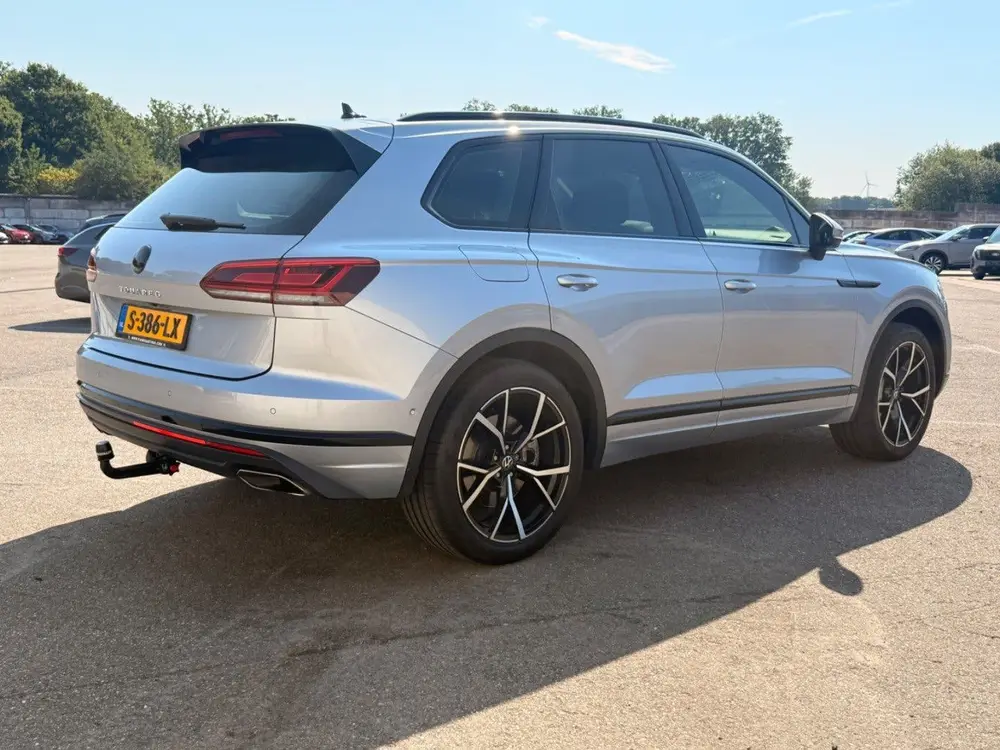 Volkswagen Touareg 3.0 TSi V6 | Black Edition | 4MOTION R-li uit 2021, foto 3