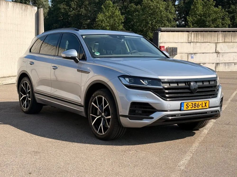 Volkswagen Touareg 3.0 TSi V6 | Black Edition | 4MOTION R-li uit 2021, foto 8