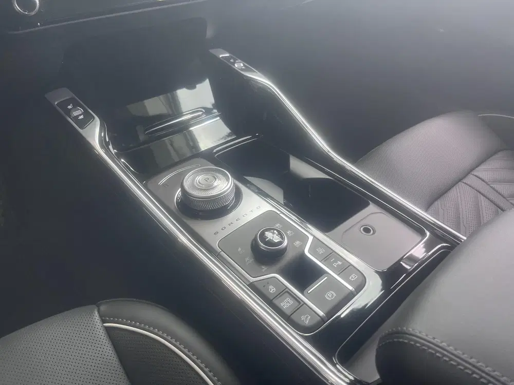 Kia Sorento 1.6 T-GDi Plug-in Hybrid 4WD ExecutiveLine uit 2026, foto 9