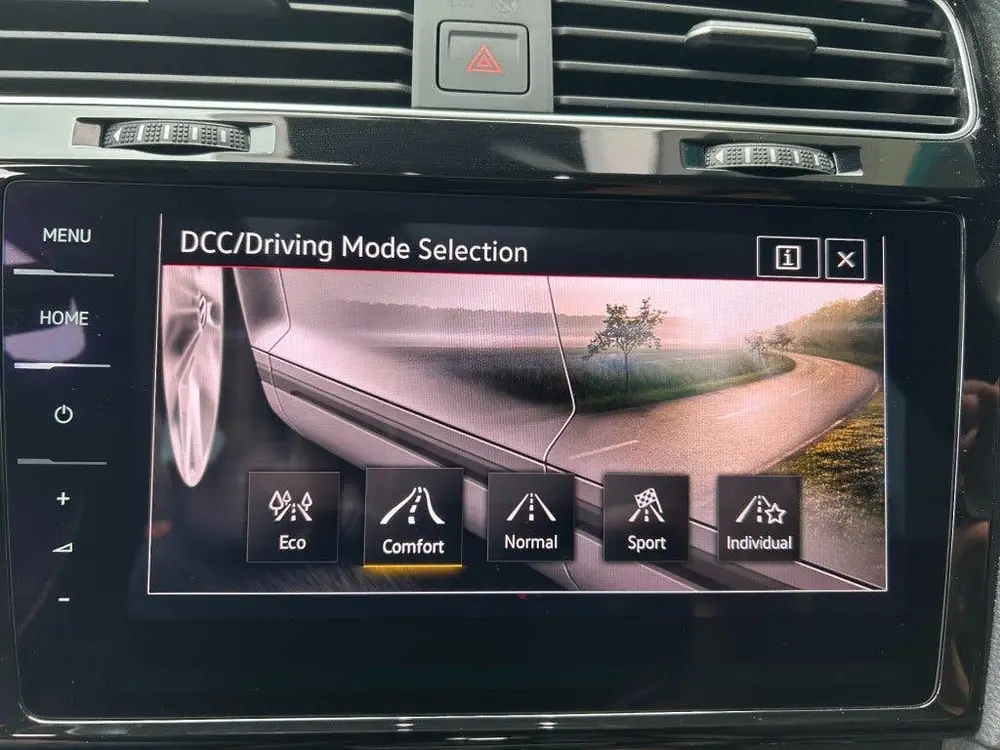 Volkswagen GOLF GTI TCR 290pk Virtual, CarPlay, Pano, DynAud uit 2019, foto 18
