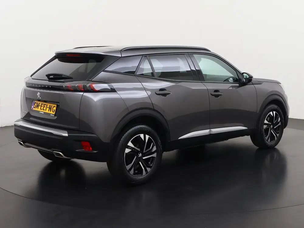 Peugeot 2008 1.2 PureTech Allure Pack Automaat uit 2023, foto 4