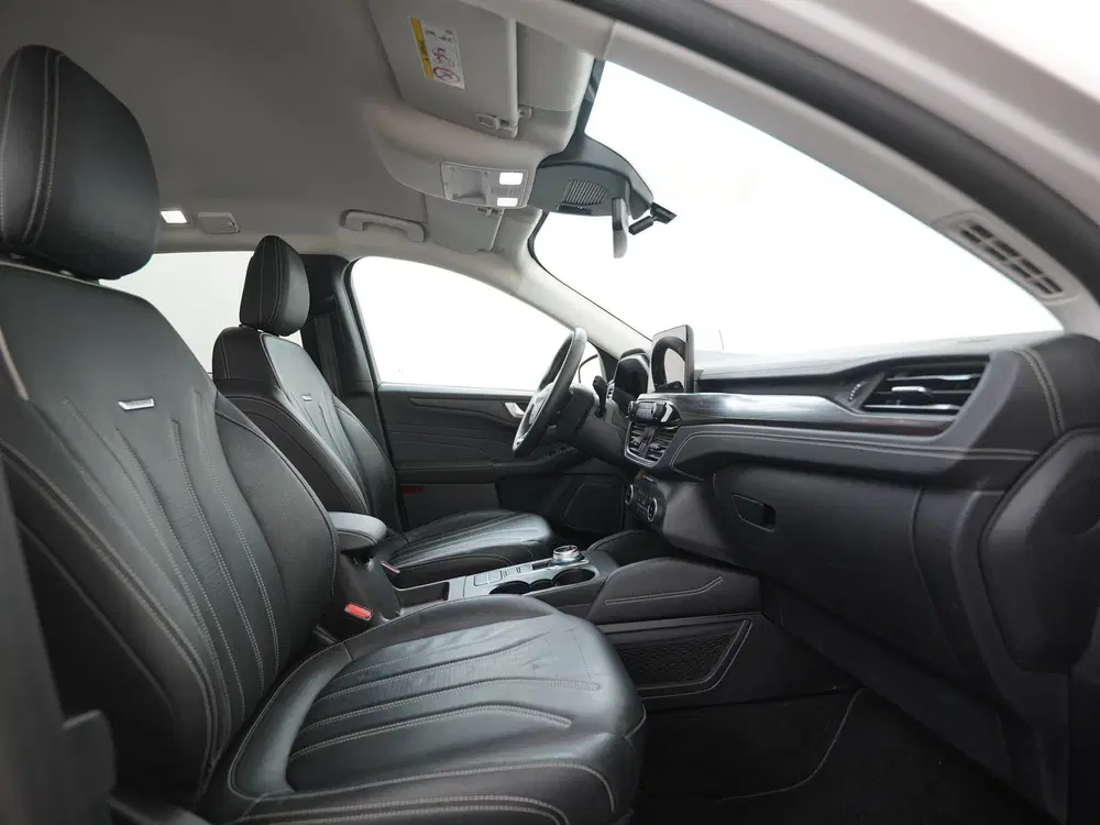 Ford Kuga 2.5 PHEV Vignale uit 2023, foto 3