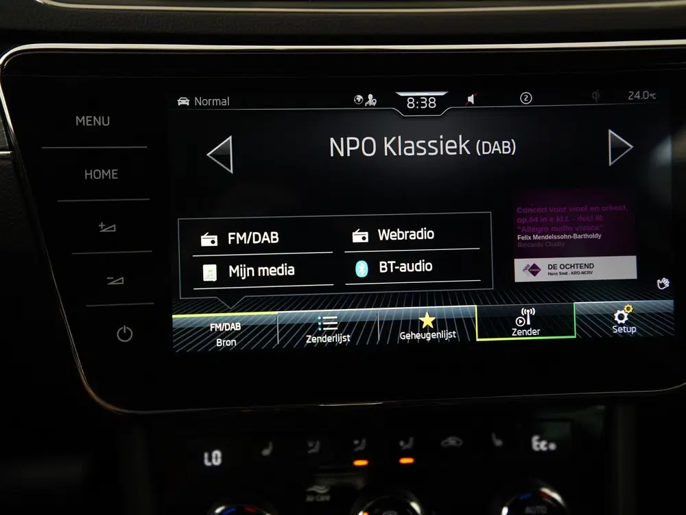 Skoda Superb 1.4 TSI iV Style uit 2022, foto 18