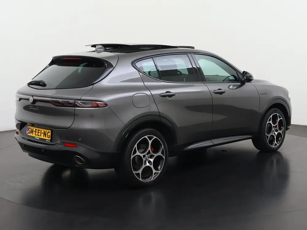 Alfa Romeo Tonale 1.3T PHEV Veloce | Panoramadak | Harman/Ka uit 2023, foto 4