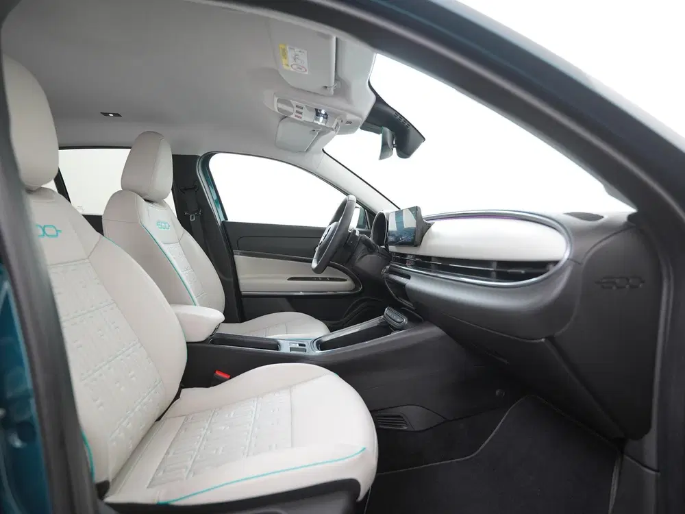 Fiat 600 1.2 Hybrid La Prima uit 2025, foto 3