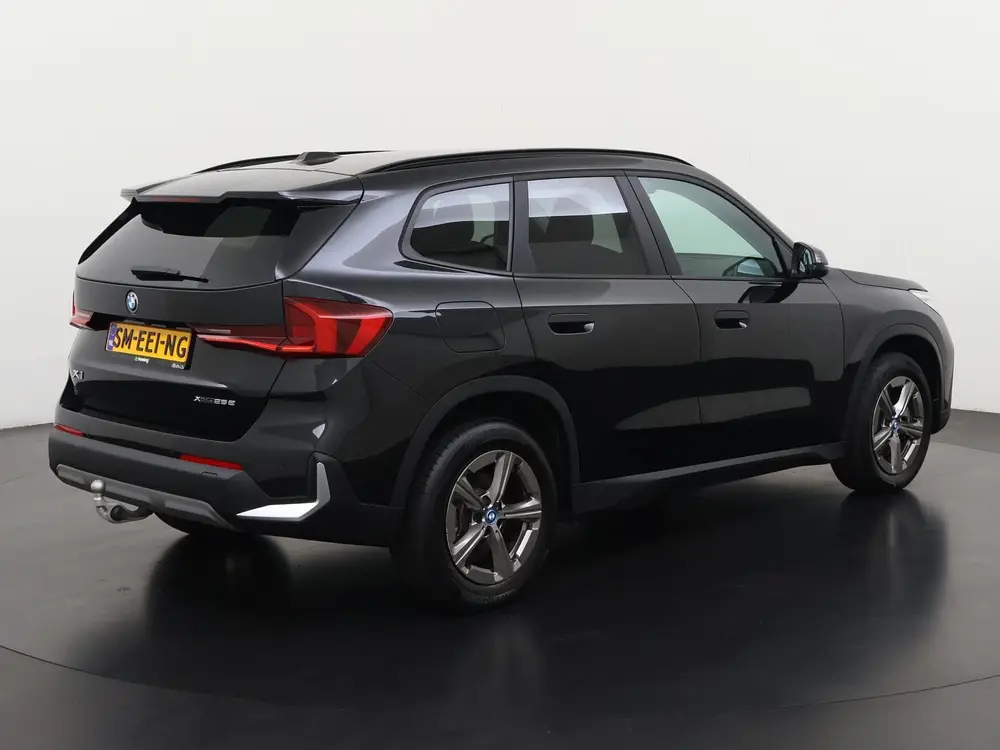 BMW X1 xDrive25e Shadow uit 2023, foto 4