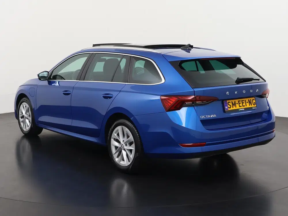 Skoda Octavia 1.4 TSI iV PHEV Style uit 2023, foto 7