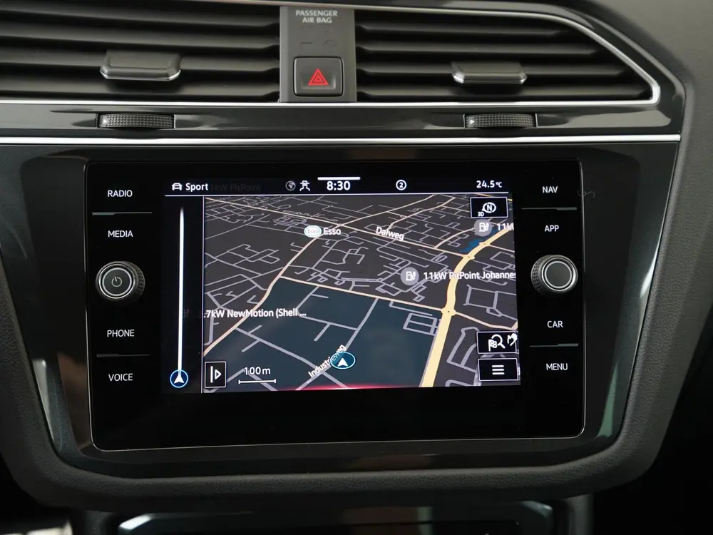 Volkswagen Tiguan 1.4 TSI eHybrid Active | Trekhaak | Head U uit 2022, foto 19