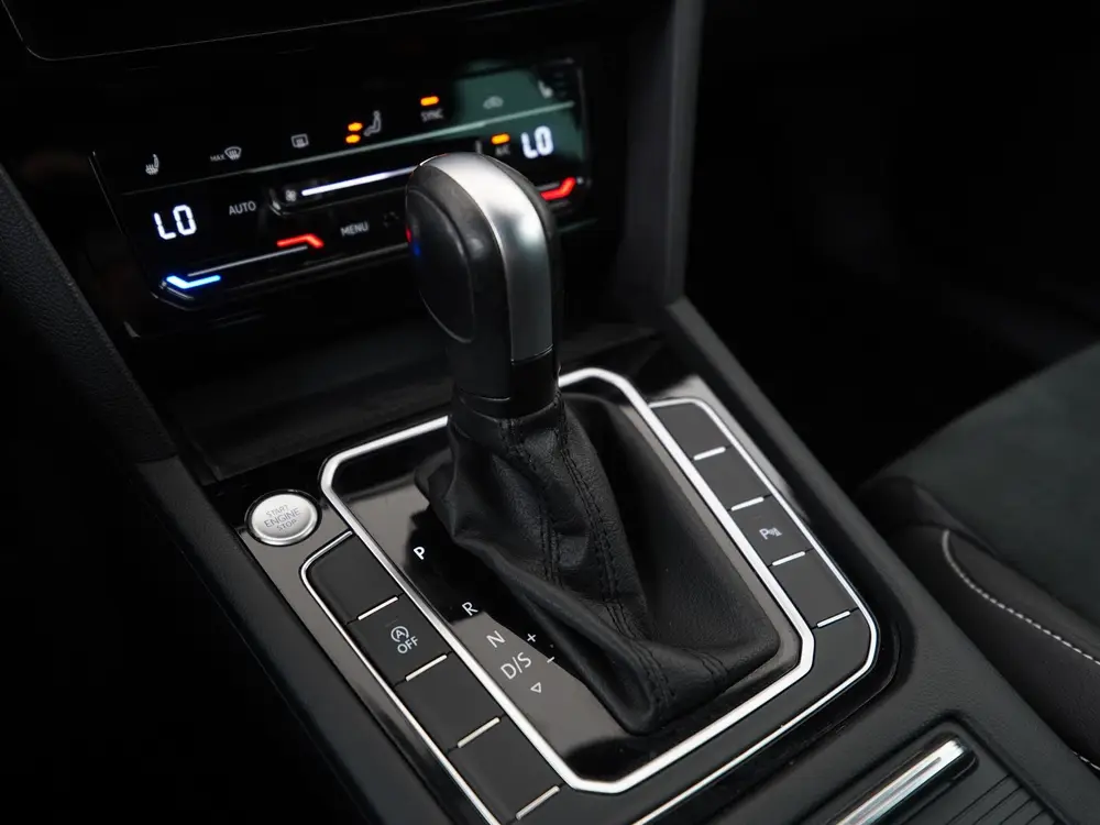 Volkswagen Passat Variant 1.5 TSI Elegance DSG | Trekhaak | uit 2023, foto 10