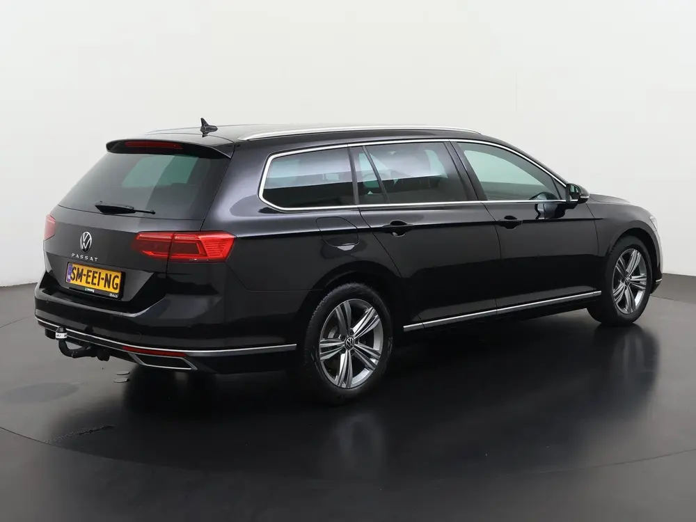 Volkswagen Passat Variant 1.5 TSI Elegance DSG | Trekhaak | uit 2023, foto 4