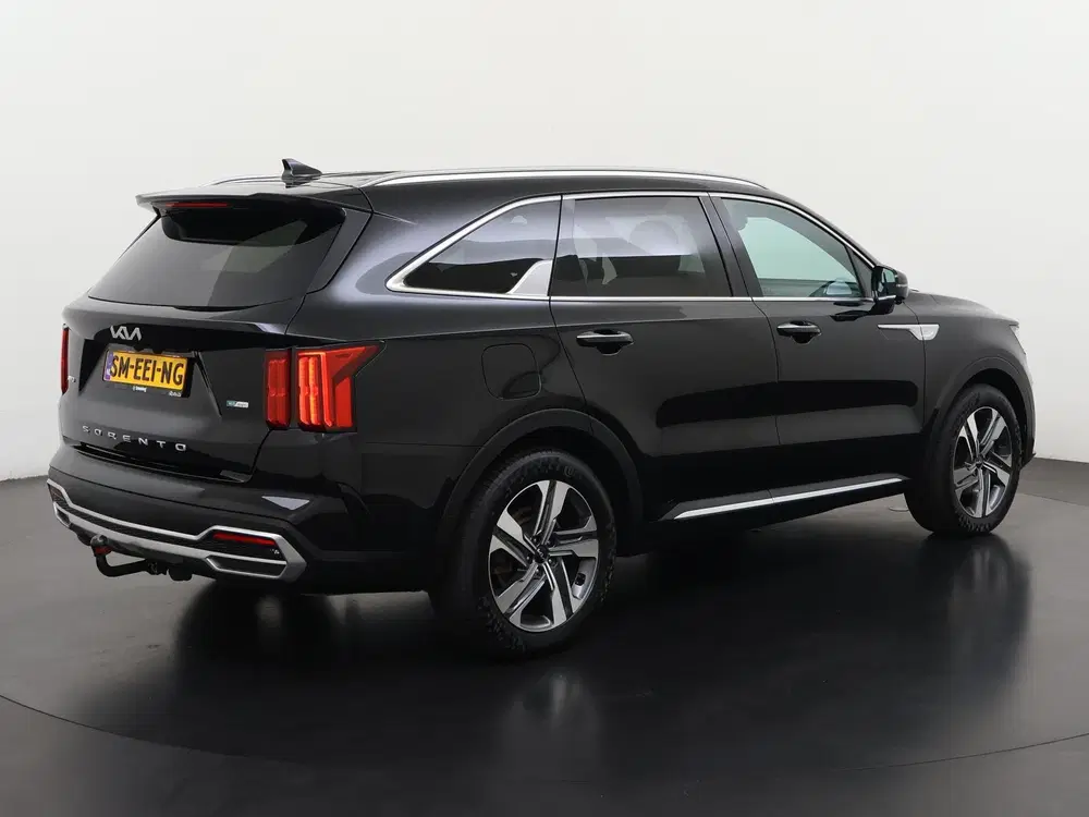 Kia Sorento 1.6 T-GDI Plug-in Hybrid 4WD ExecutiveLine uit 2022, foto 4
