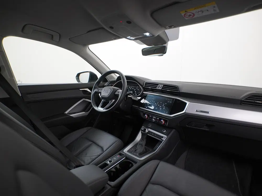Audi Q3 45 TFSIe S-Line Ext uit 2022, foto 2