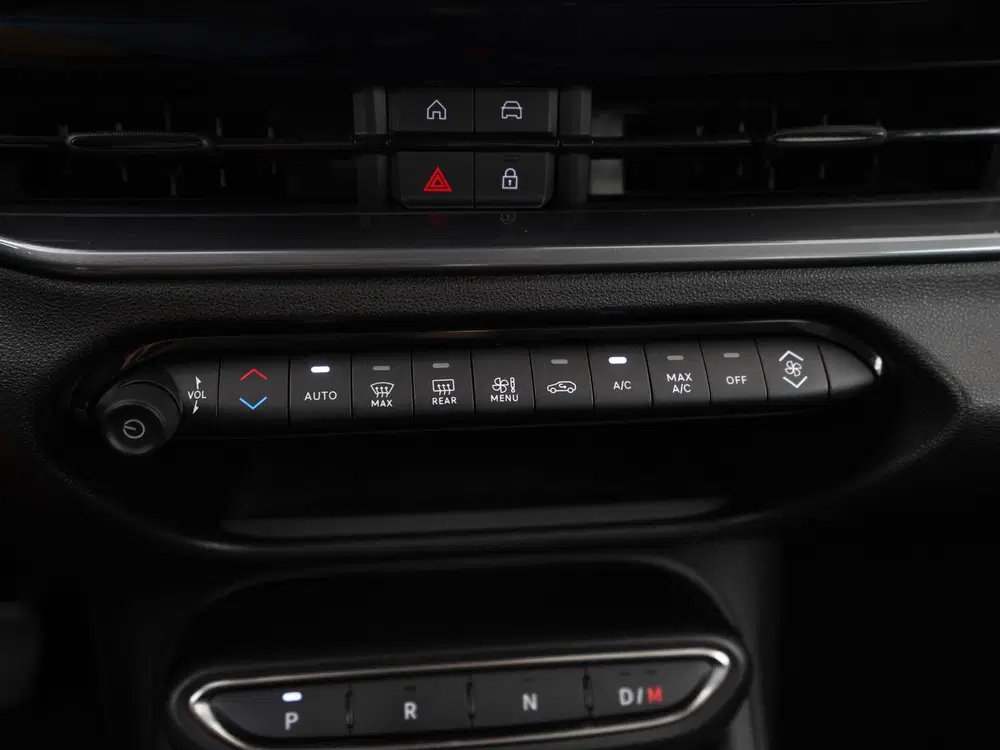 Fiat 600 1.2 Hybrid Urban uit 2024, foto 11