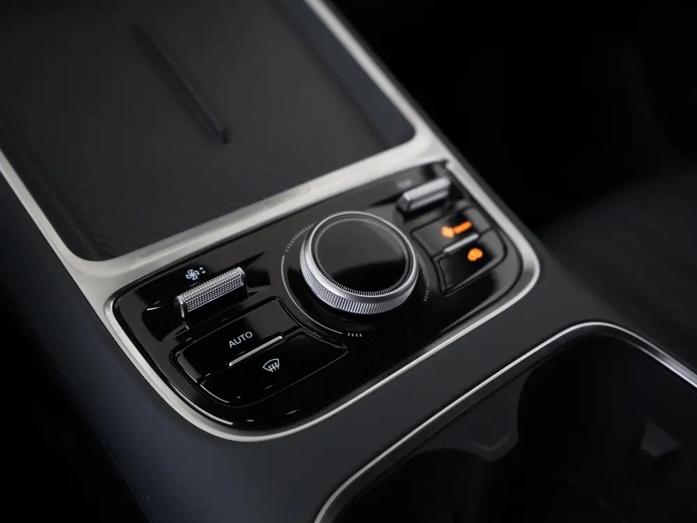 Geely Starray EM-i 1.5 Pro uit 2026, foto 10