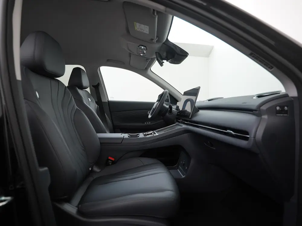 Geely Starray EM-i 1.5 Pro uit 2026, foto 3
