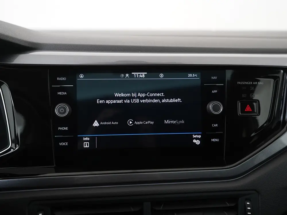 Volkswagen Taigo 1.5 TSI Style DSG | Schuifdak | Camera | Zo uit 2022, foto 17