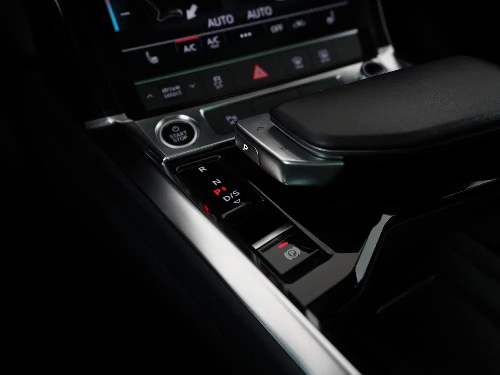 Audi e-tron 55 quattro 95 kWh uit 2023, foto 11