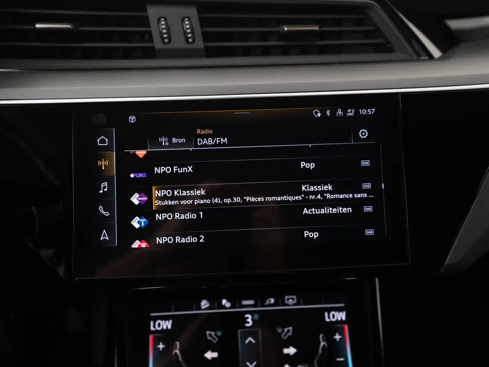 Audi e-tron 55 quattro 95 kWh uit 2023, foto 18