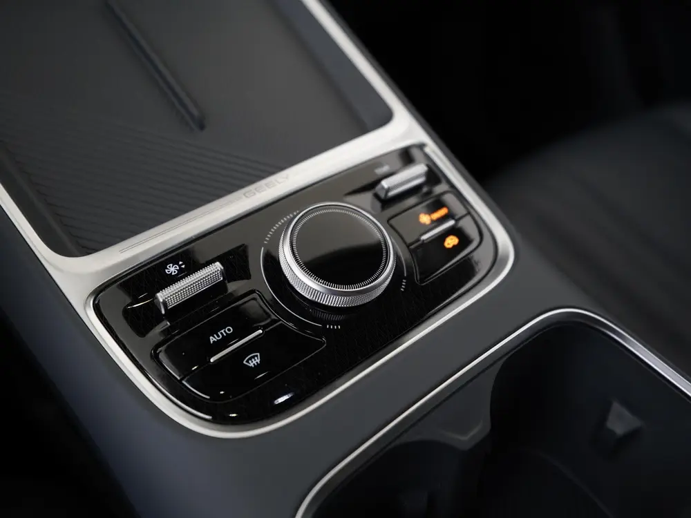 Geely Starray EM-i 1.5 Pro uit 2026, foto 10