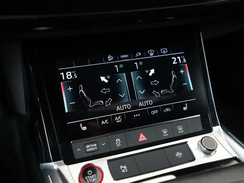 Audi e-tron S quattro 95 kWh S-Line uit 2023, foto 12