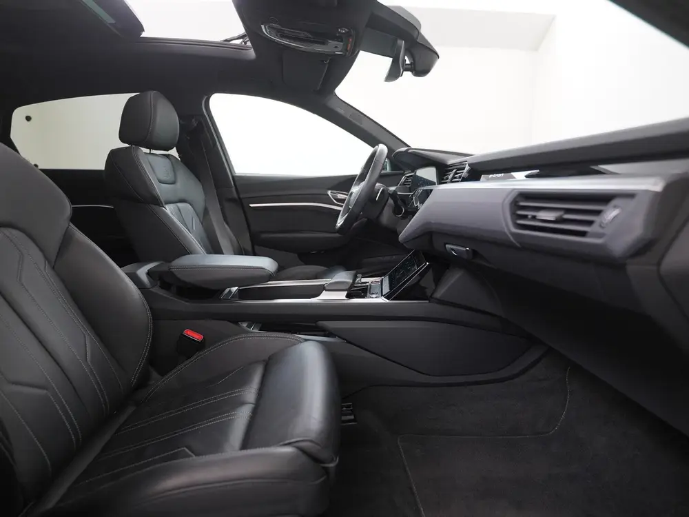 Audi e-tron S quattro 95 kWh S-Line uit 2023, foto 3