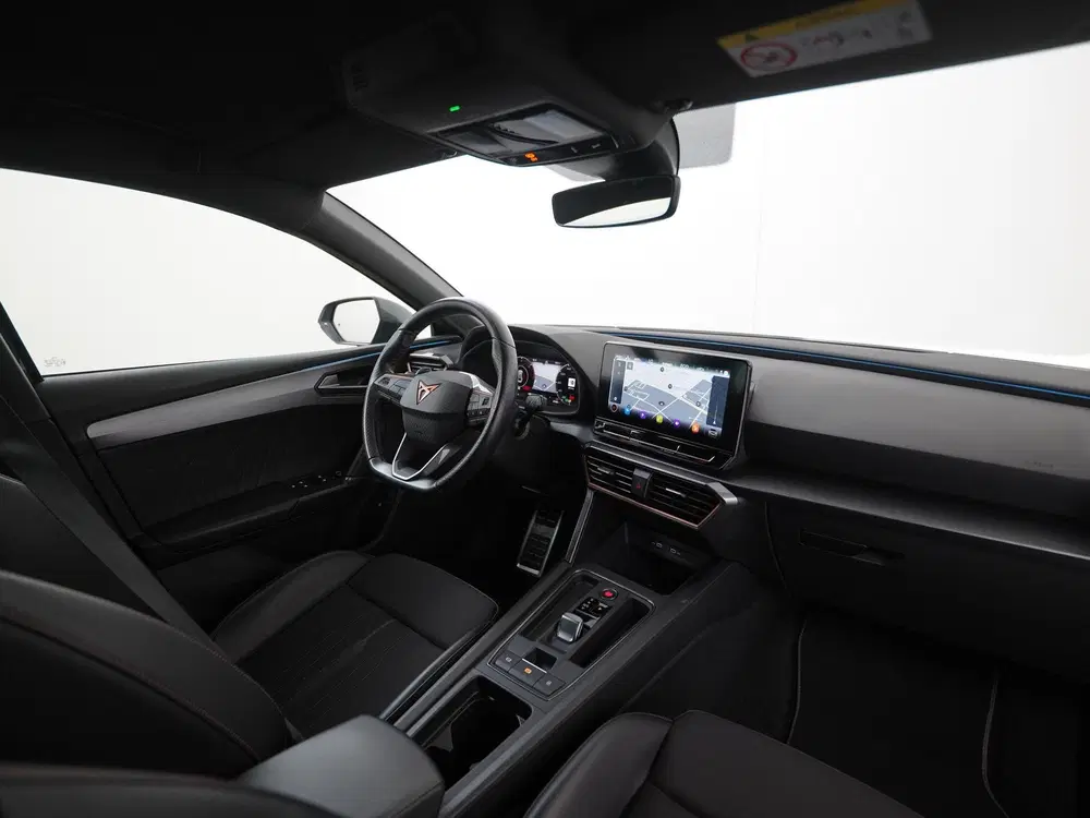 Cupra Leon 1.4 e-Hybrid Business uit 2022, foto 2