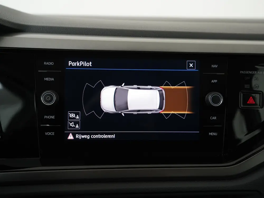 Volkswagen Polo 1.0 TSI Comfortline DSG | Navigatie | ParkPi uit 2019, foto 19