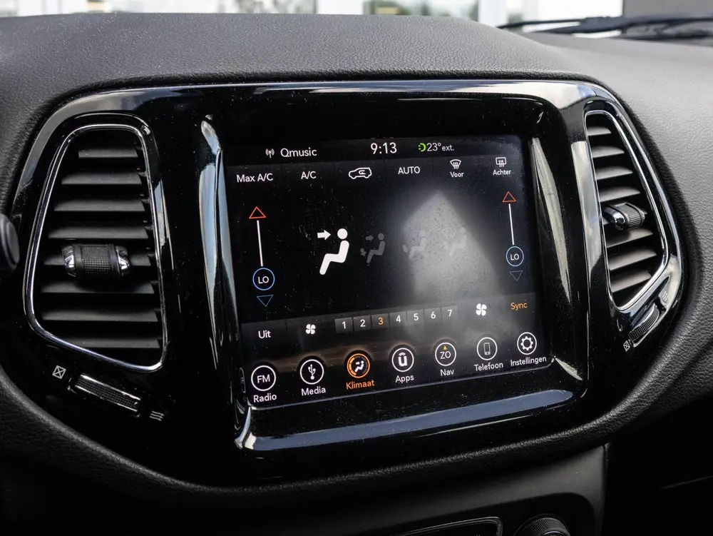Jeep Compass 1.4 MultiAir Executive | Leder | Groor navi | B uit 2020, foto 11