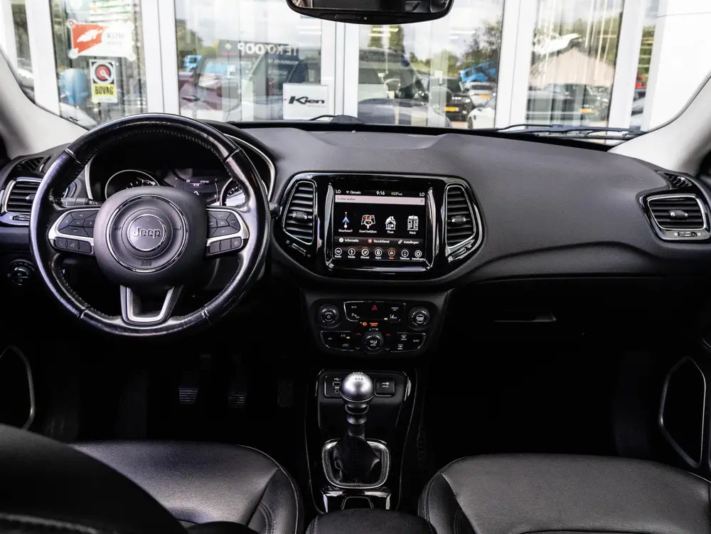 Jeep Compass 1.4 MultiAir Executive | Leder | Groor navi | B uit 2020, foto 2