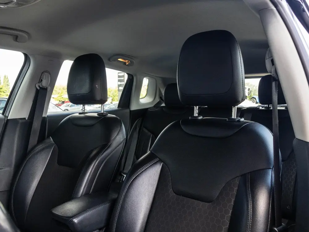 Jeep Compass 1.4 MultiAir Executive | Leder | Groor navi | B uit 2020, foto 8
