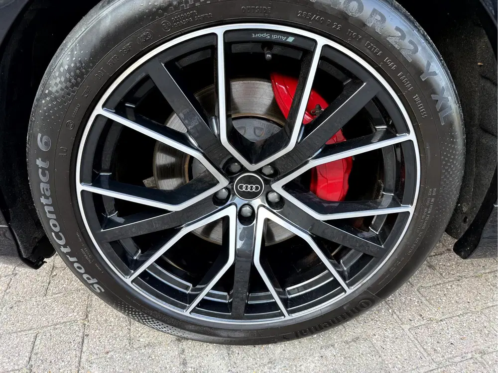 Audi Q8 55 TFSI e quattro Pro Line Plus 22'' uit 2021, foto 17