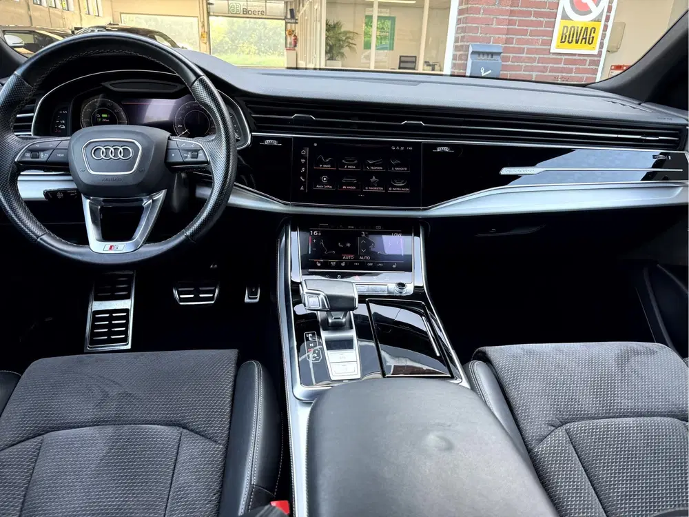 Audi Q8 55 TFSI e quattro Pro Line Plus 22'' uit 2021, foto 6
