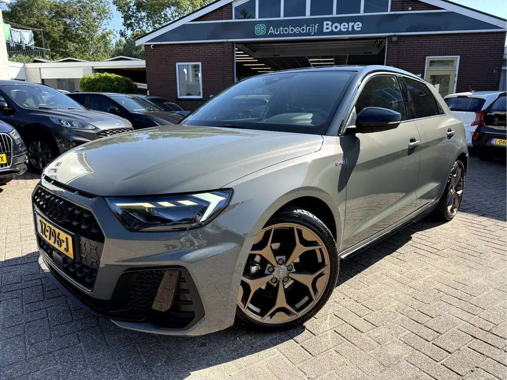 Audi A1 25 TFSI edition one S-Line Led uit 2019