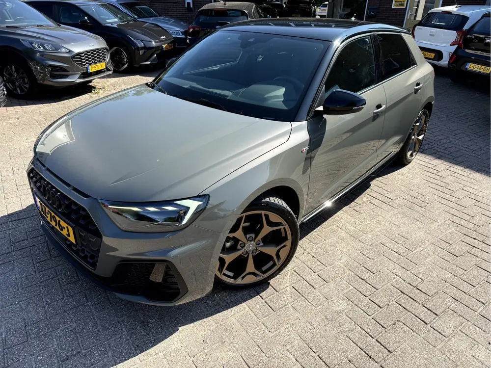 Audi A1 25 TFSI edition one S-Line Led uit 2019, foto 20
