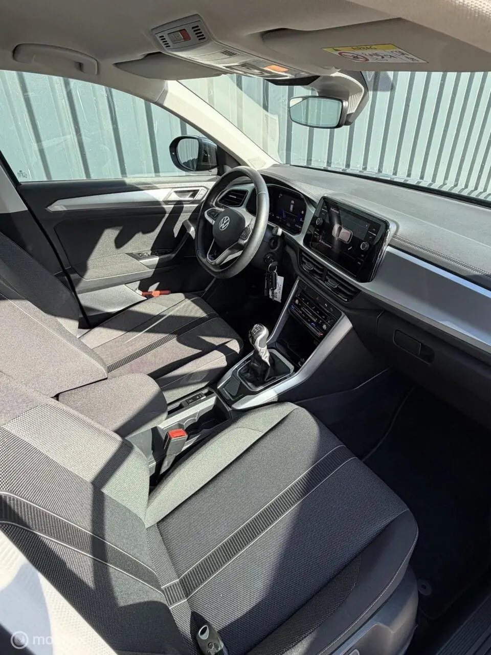 Volkswagen T-Roc 1.0 TSI Life Business 1E EIG/ DEALER OH/CAM uit 2022, foto 18