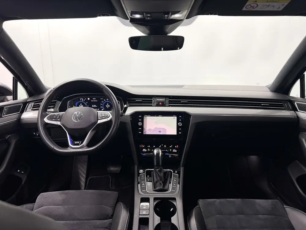 Volkswagen Passat Variant 1.4 TSI PHEV GTE / Virtual / Leder uit 2021, foto 18