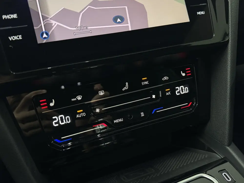 Volkswagen Passat Variant 1.4 TSI PHEV GTE / Virtual / Leder uit 2021, foto 6