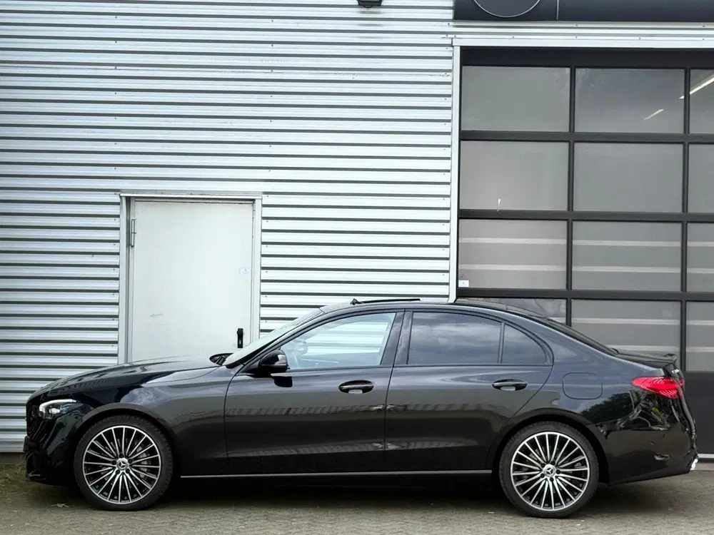Mercedes-Benz C-Klasse 300 e AMG Line PLUG-IN uit 2022, foto 13